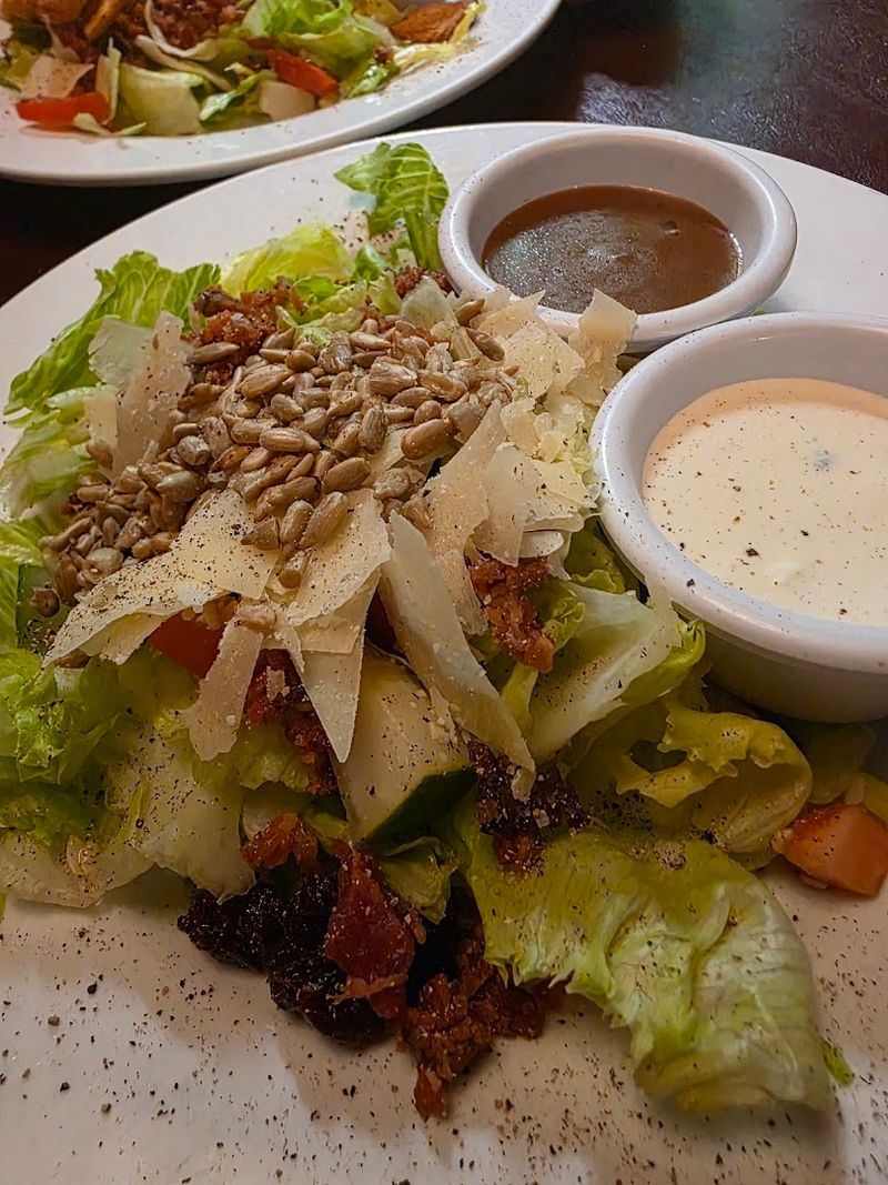 Build-Your-Own Salad — A Surprisingly Big Deal