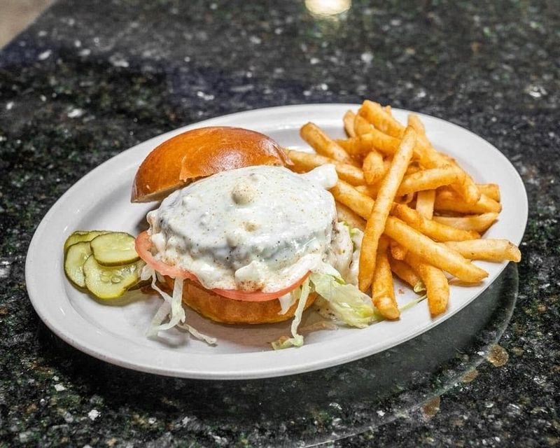 Burgers Worth Every Single Bite Burgers Worth Every Single Bite