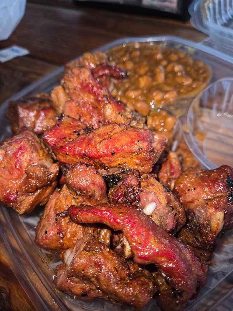 Burnt Ends and Rib Tips Worth the Drive Alone Burnt Ends and Rib Tips Worth the Drive Alone