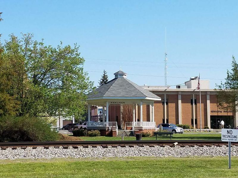 Calfee Park and Calfee Community Center
