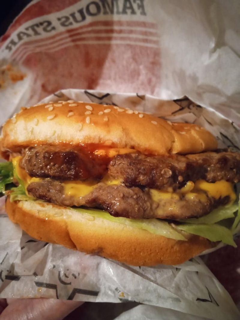 Carl's Jr. - Chili Cheese Burger