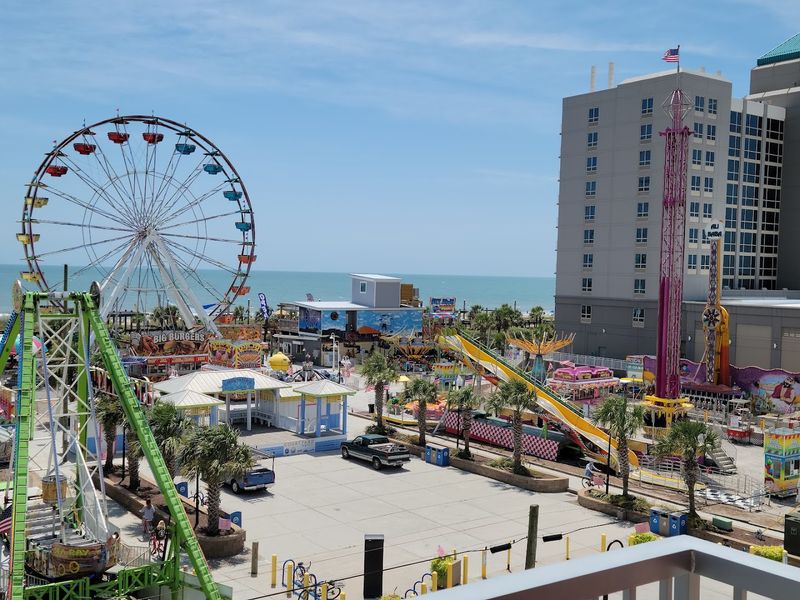 Carnival-Style Rides the Whole Family Will Love Carnival-Style Rides the Whole Family Will Love