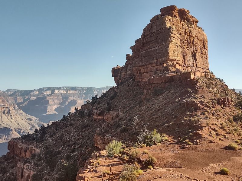 Cedar Ridge: The Halfway Hero of the Trail Cedar Ridge: The Halfway Hero of the Trail
