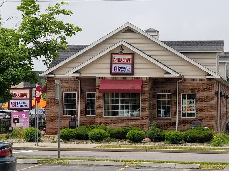Charming Local Dining Worth Lingering Over Charming Local Dining Worth Lingering Over