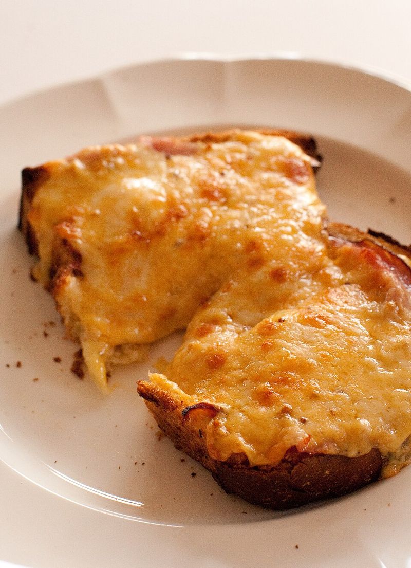 Cheese toast