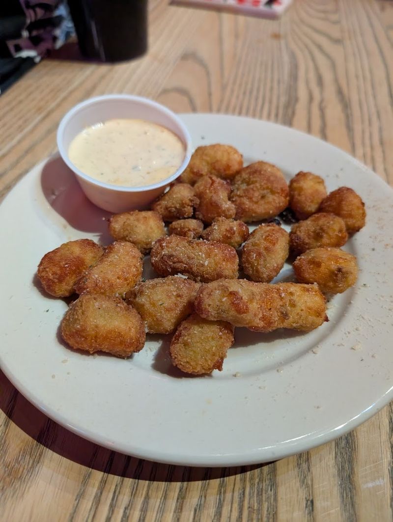 Cheeseballs-o-Glory: The Appetizer Everyone Orders