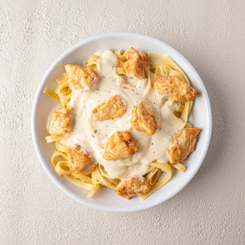 Chicken Carbonara Pasta — A New Favorite Waiting to Happen