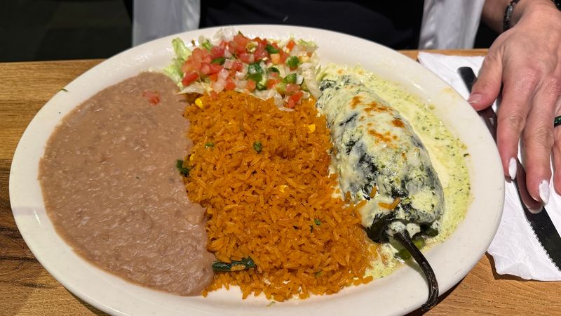 Chiles Rellenos Done the Old-School Way Chiles Rellenos Done the Old-School Way