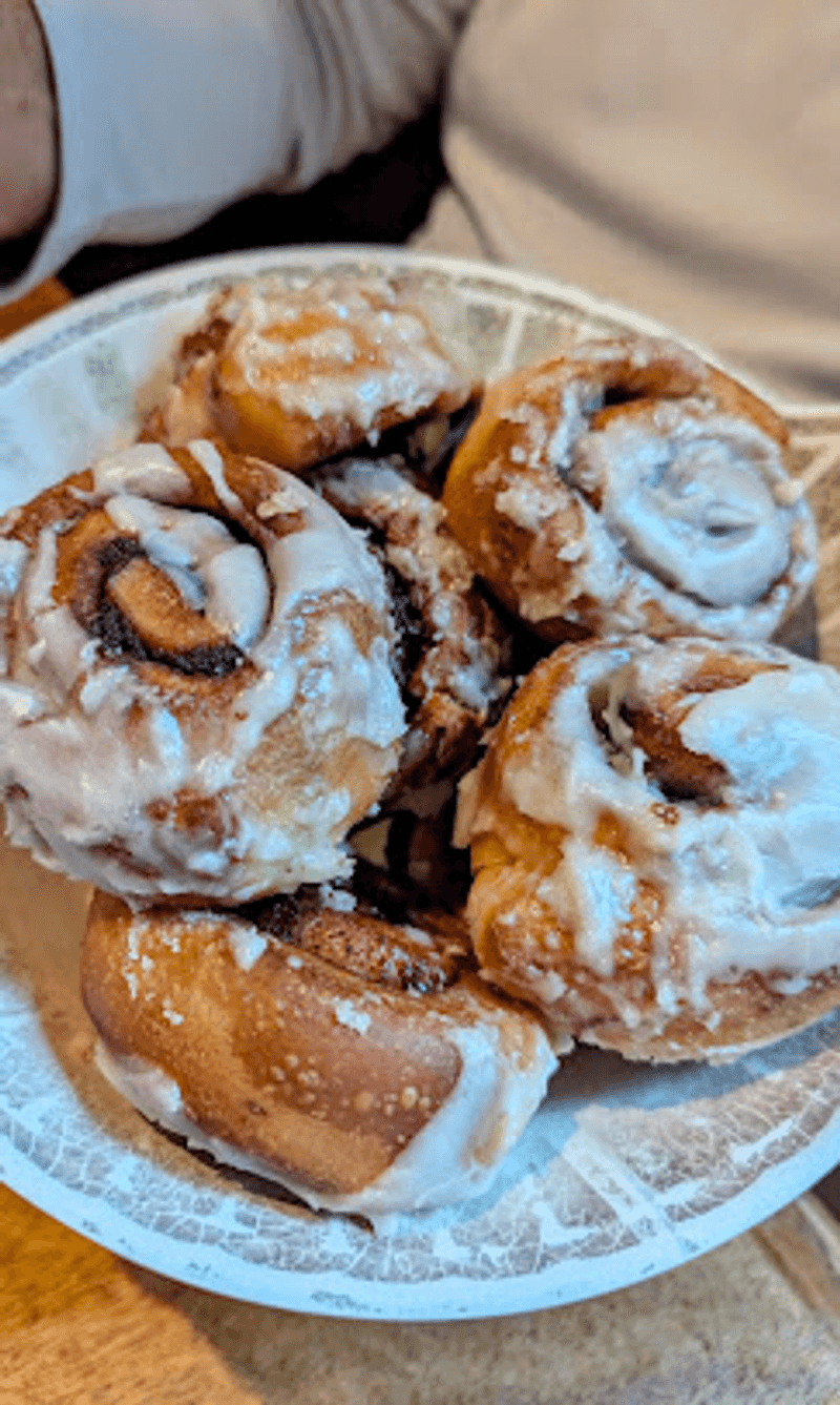 Cinnamon Rolls That Deserve Their Own Fan Club