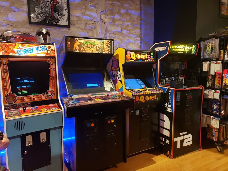 Classic Arcade Games on Free Play