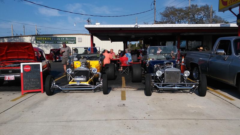 Classic Car Shows That Add Extra Fun