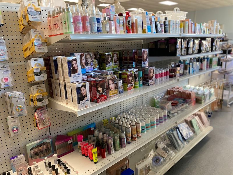 Clean, Organized Layout That Makes Shopping Easy Clean, Organized Layout That Makes Shopping Easy