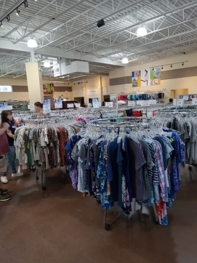 Clean and Well-Maintained Store Environment