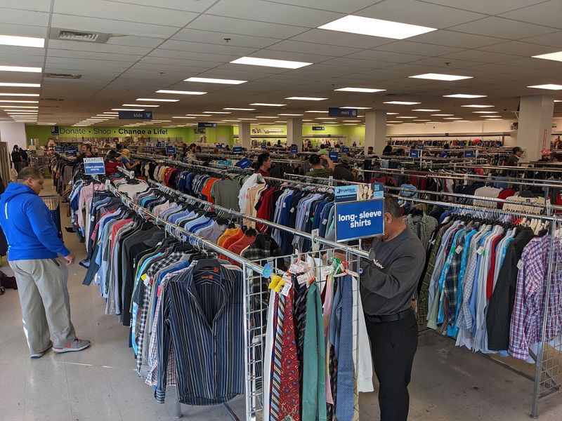 Clothing Deals That Resellers Cannot Resist