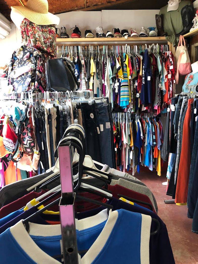 Clothing and Accessories Booths