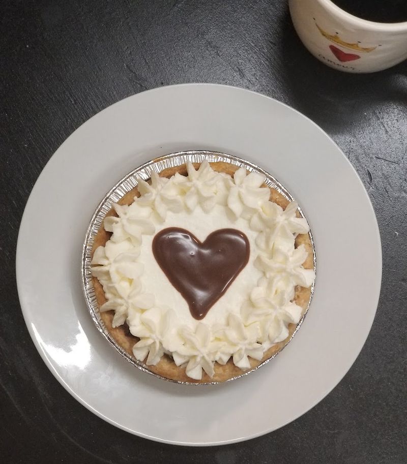 Coffee and Drinks to Pair With Your Pie