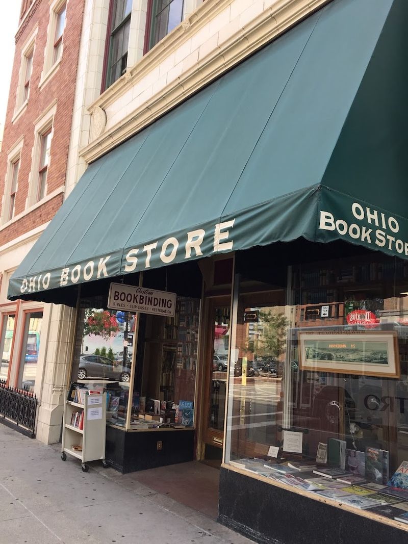 Convenient Downtown Location with Nearby Parking