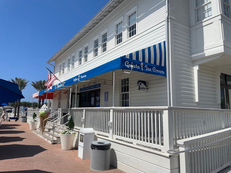 Convenient Hours and a Central Location on 30A