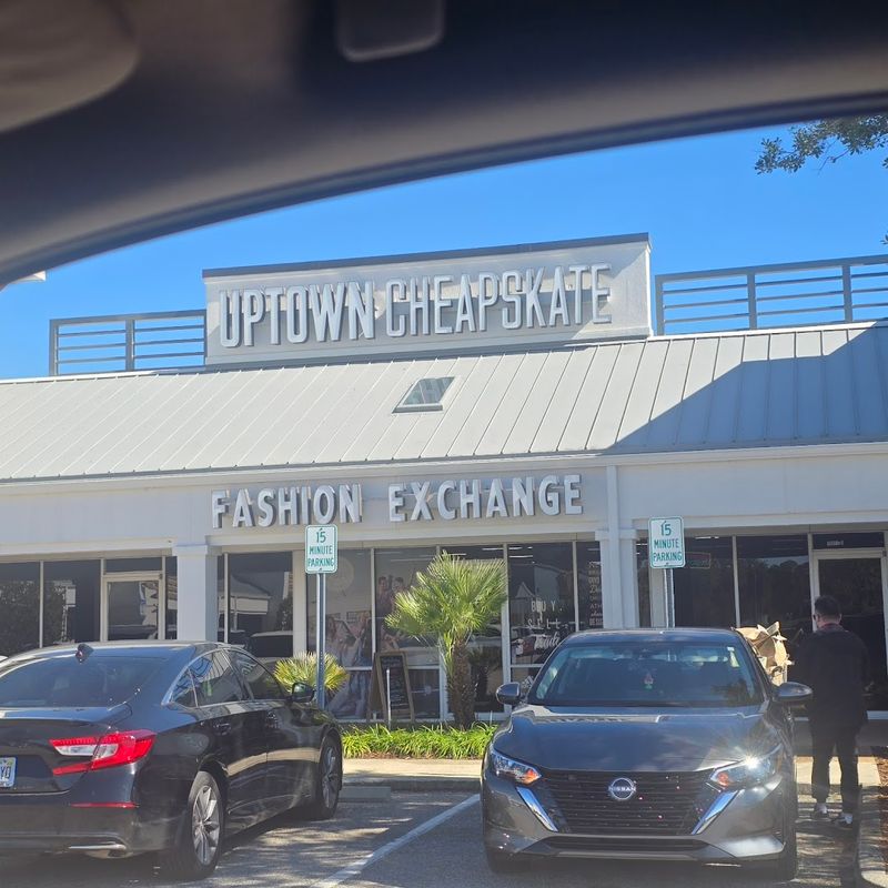 Convenient Location Near Whole Foods on San Jose Blvd