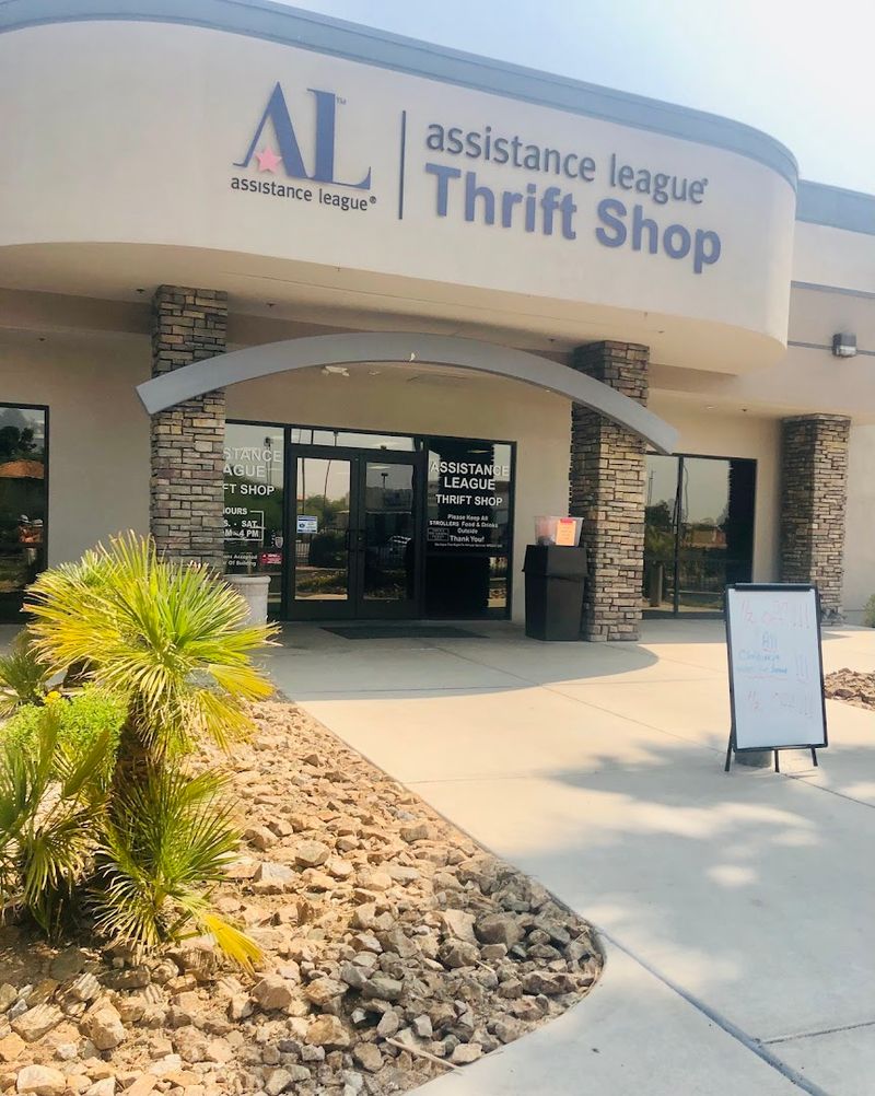 Convenient Location With Plenty of Parking
