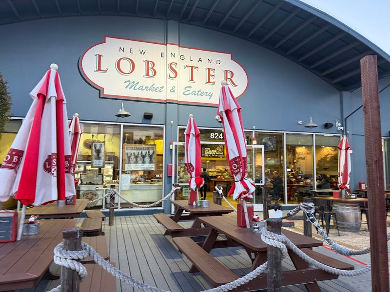 Conveniently Located Just a Mile From SFO