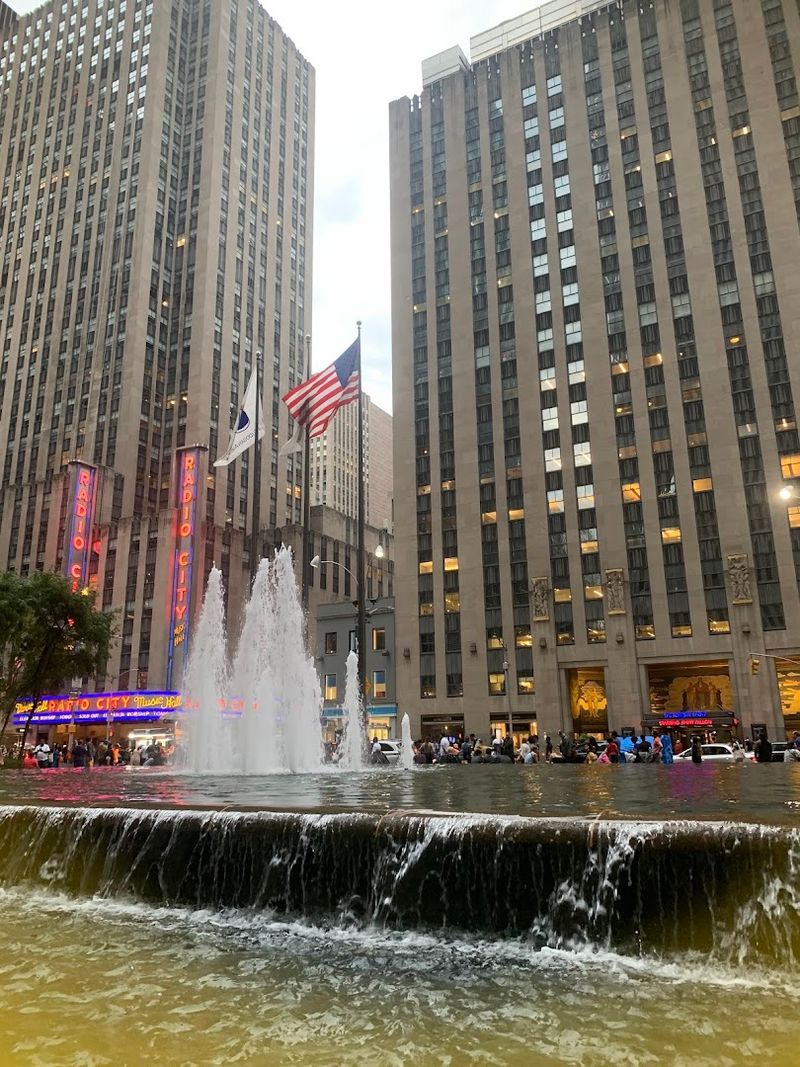Conveniently Located in the Heart of Rockefeller Center