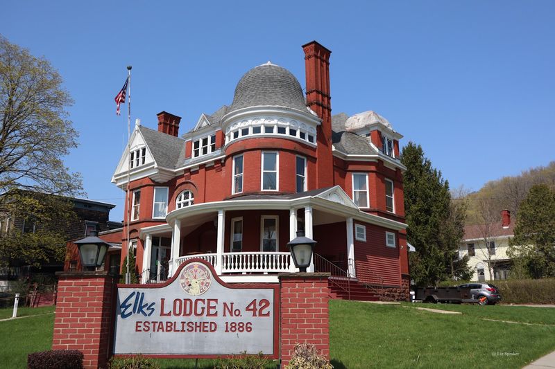 Cooking Classes and Cheese Workshops Near Little Falls