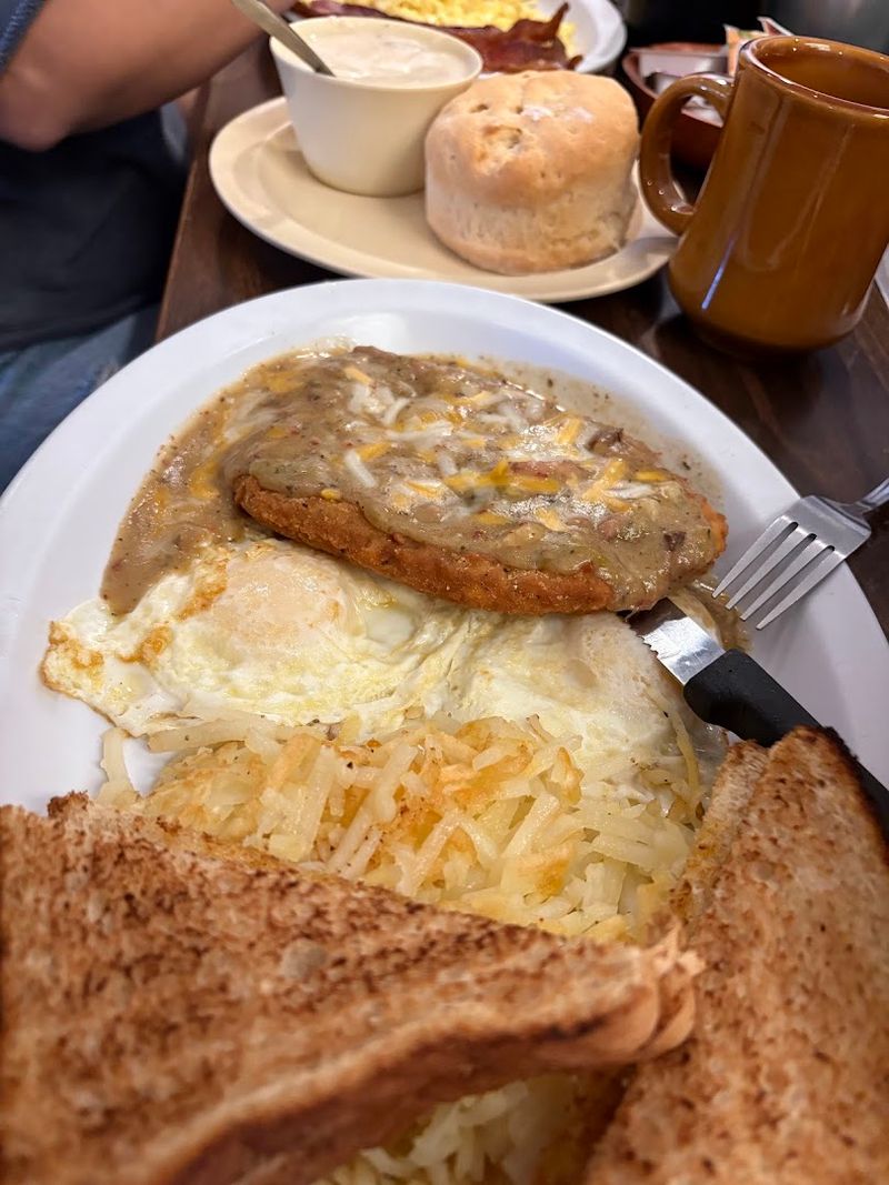 Country Fried Steak That Earns Repeat Visits Country Fried Steak That Earns Repeat Visits