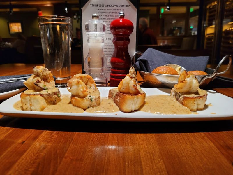 Crab Cakes Worth Writing Home About
