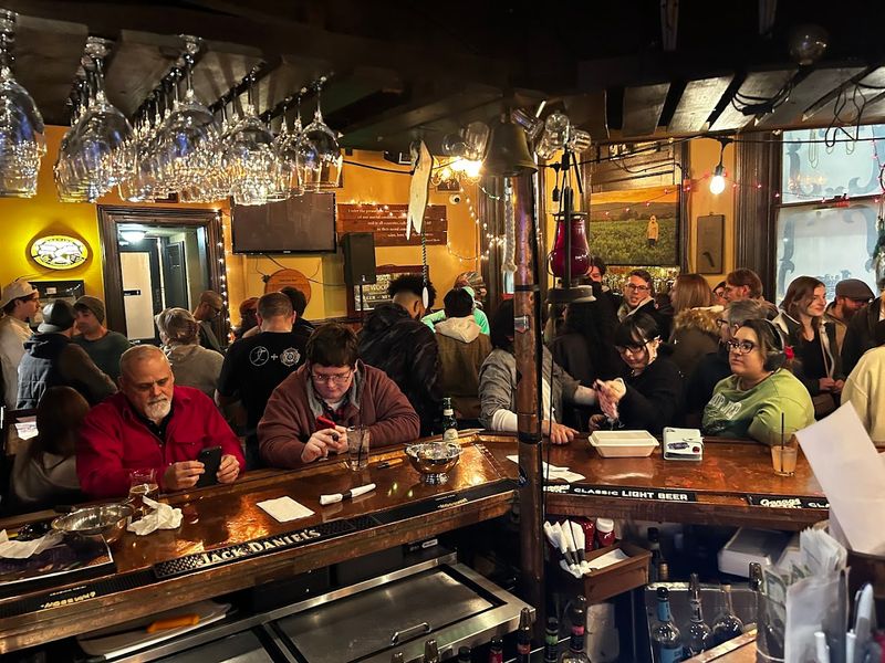 Craft Beer Selection That Pairs Perfectly With Bold Food Craft Beer Selection That Pairs Perfectly With Bold Food