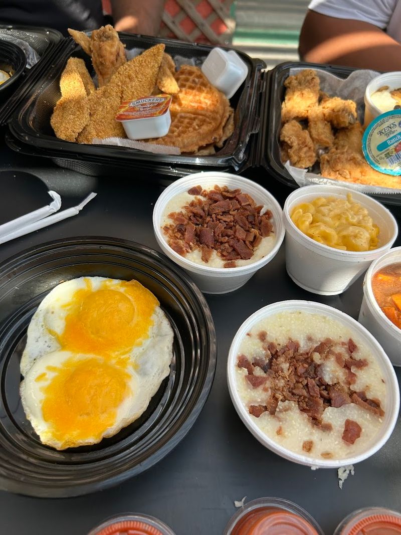 Creamy, Fluffy Grits Done the Southern Way