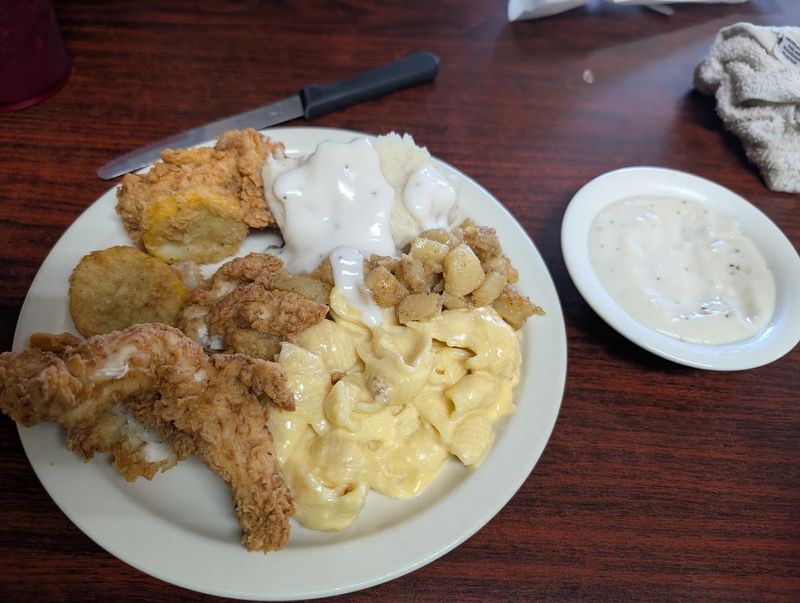 Creamy Mac and Cheese Worth Every Bite
