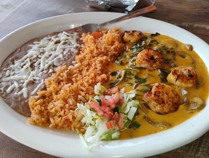 Creamy Mushroom Seafood Dish That Surprises Everyone