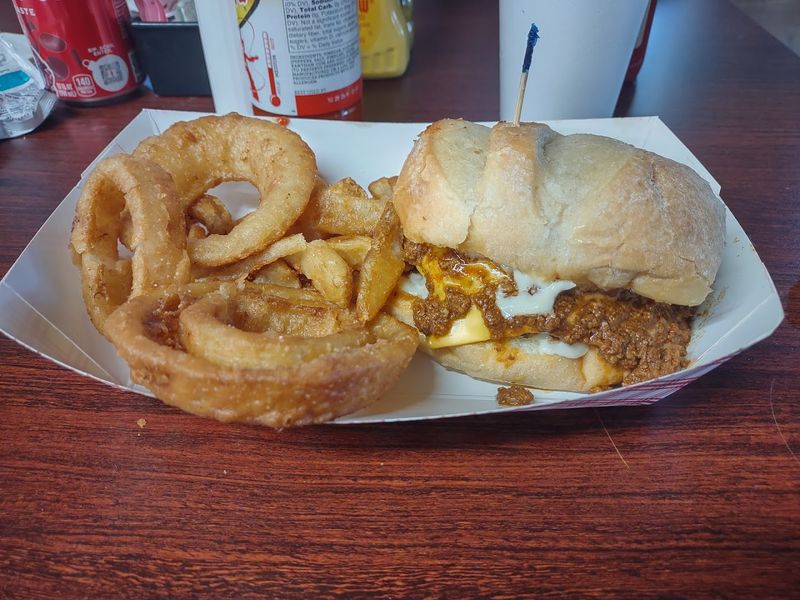Crispy Onion Rings Worth Ordering a Full Plate Of