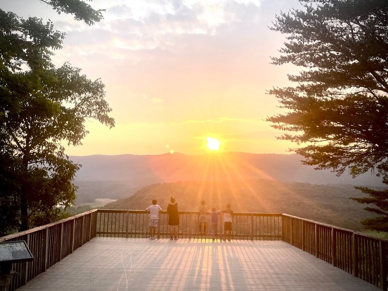 Culler's Overlook: The View Everyone Talks About