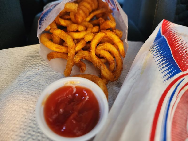 Curly Fries and Sweet Potato Fries That Keep People Coming Back Curly Fries and Sweet Potato Fries That Keep People Coming Back