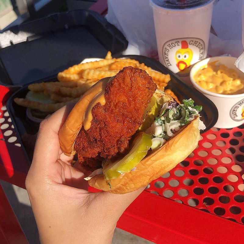 Dave's Hot Chicken - Dave's #2 Slider Combo