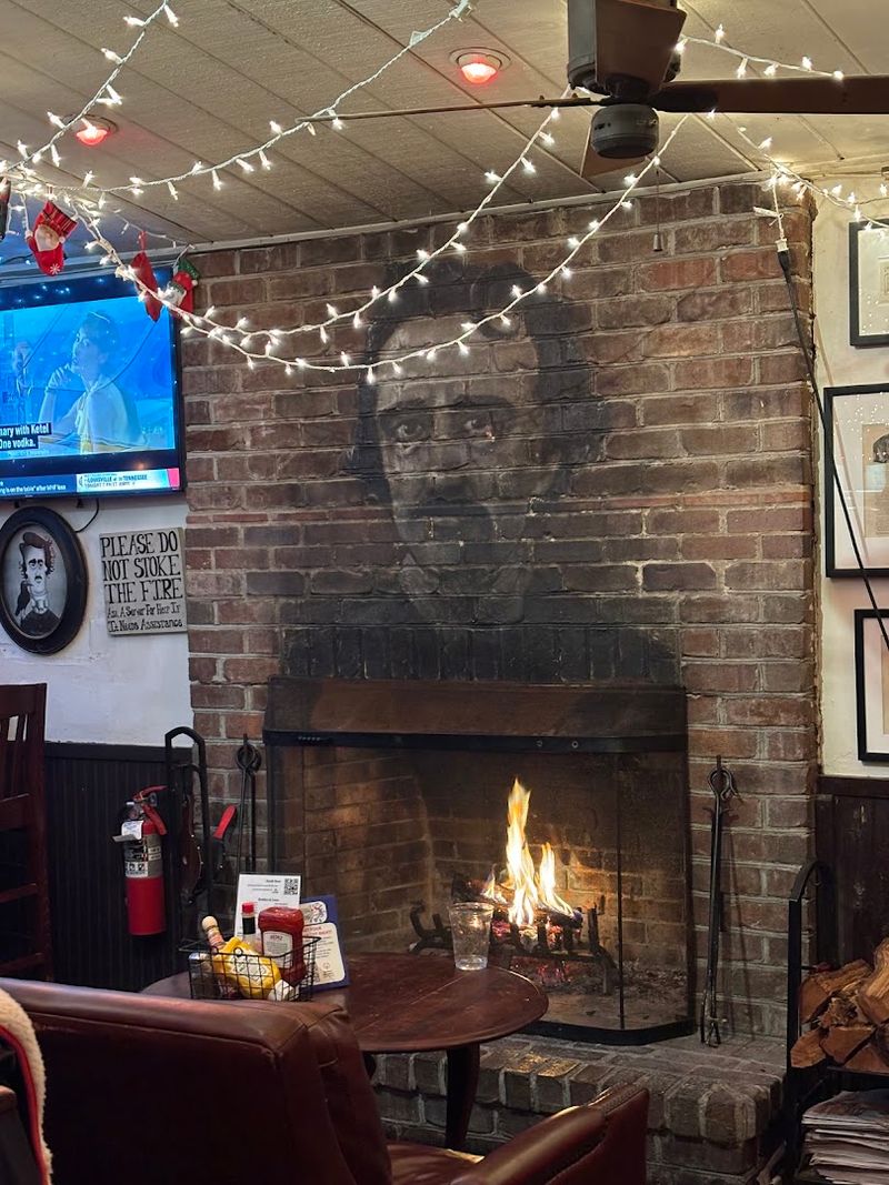 Decor That Transforms Dining Into a Dark, Delightful Adventure