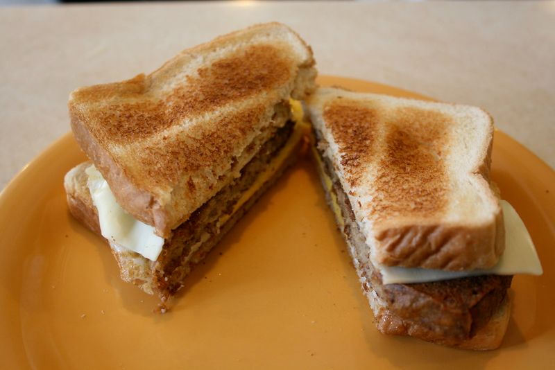Delaware - Scrapple Sandwich Delaware - Scrapple Sandwich