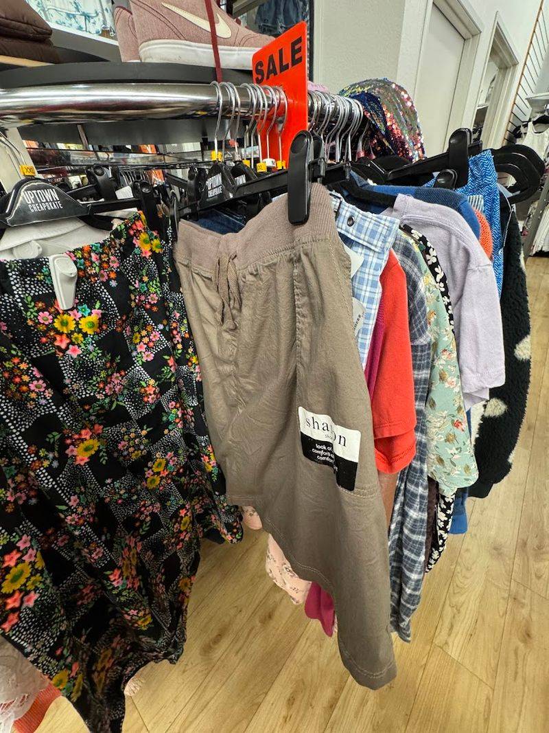 Designer and Brand-Name Clothing at Unbeatable Secondhand Prices