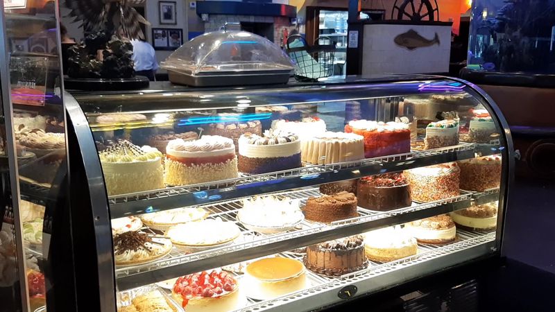 Desserts So Beautiful They Are Displayed Like Art