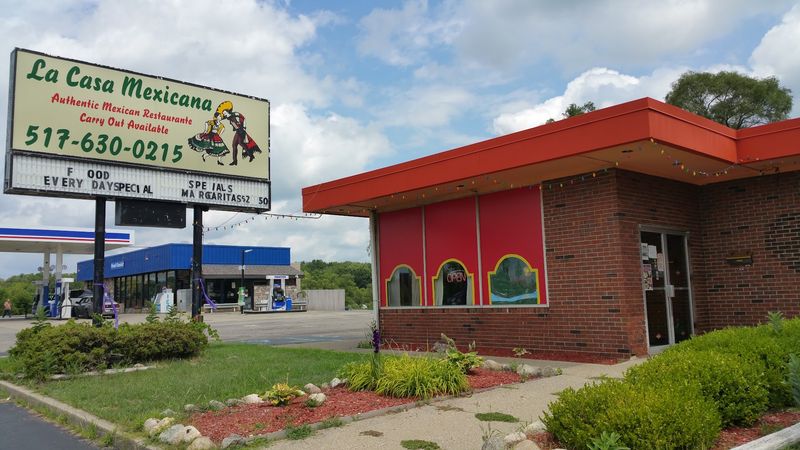 Dining Out Without Overspending