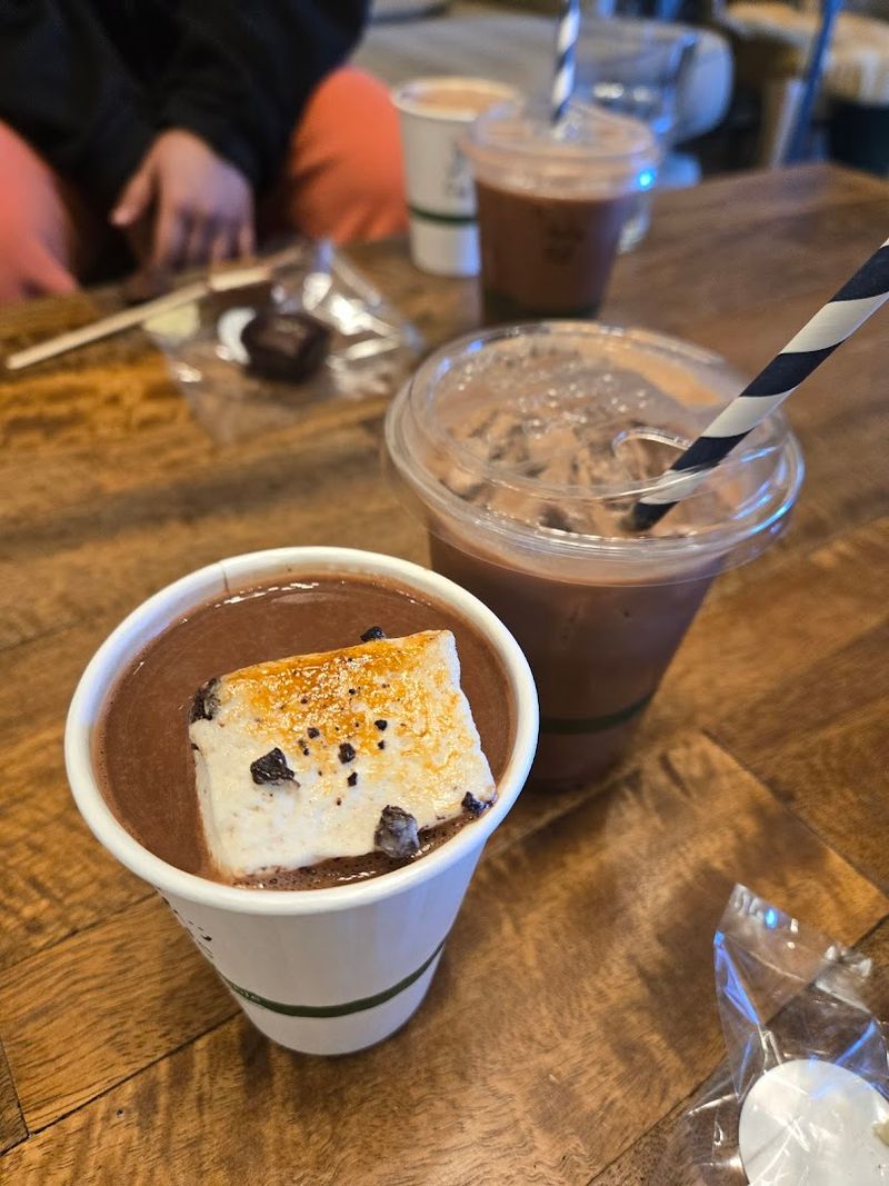Drinking Chocolate That Sets the Bar High Drinking Chocolate That Sets the Bar High