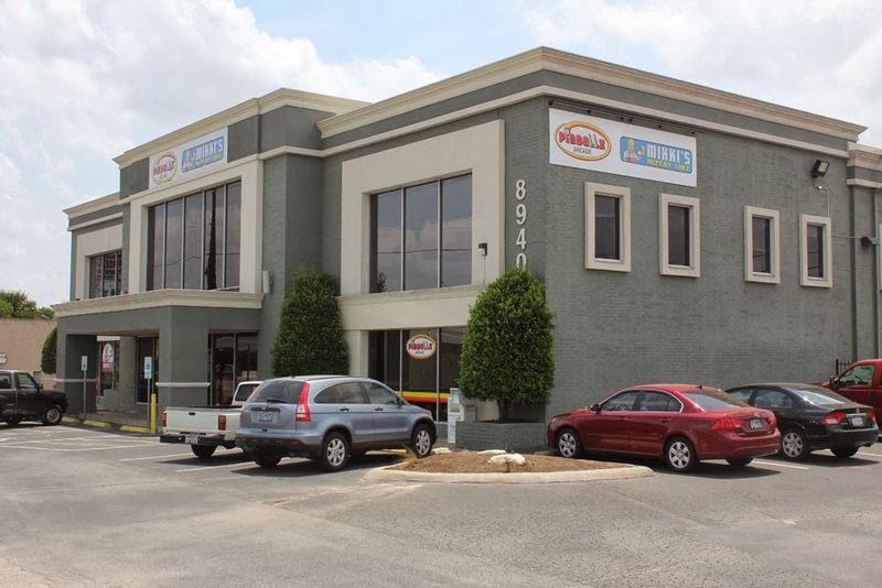 Easy Location And Convenient Parking On Research Boulevard