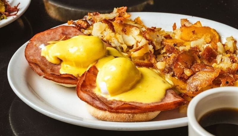 Eggs Benedict Done Absolutely Right