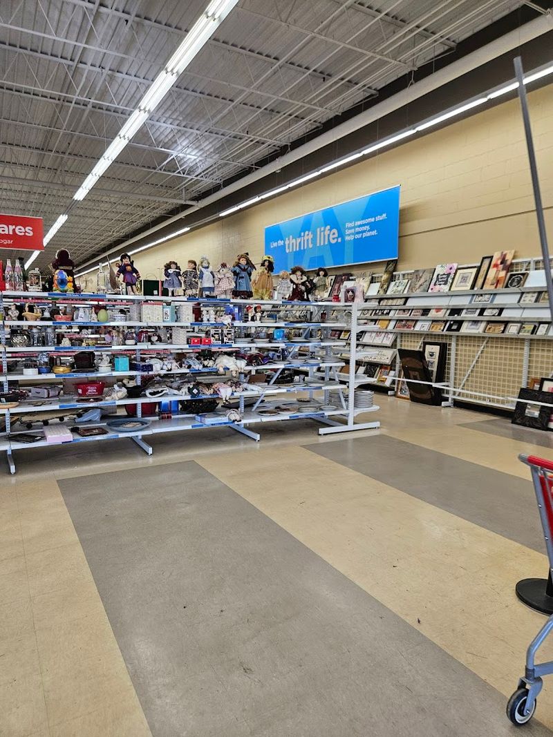 Electronics and Tech Accessories Worth Grabbing