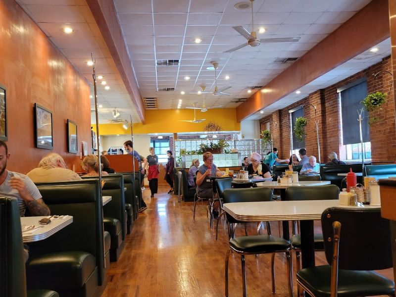 Elmo's Diner - Durham, North Carolina