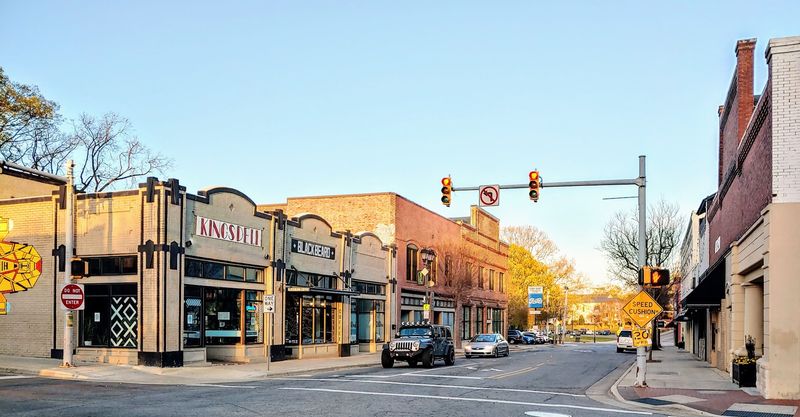 Everyday Groceries and Dining Stay Affordable