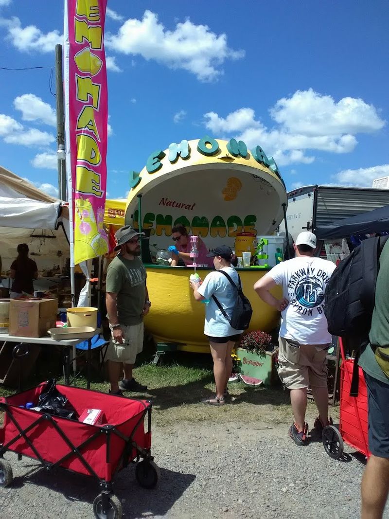 Farm Fresh Produce and Local Food Finds