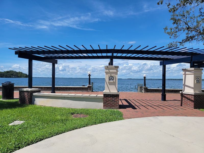 Ferran Park: A Waterfront Gem Worth Every Minute